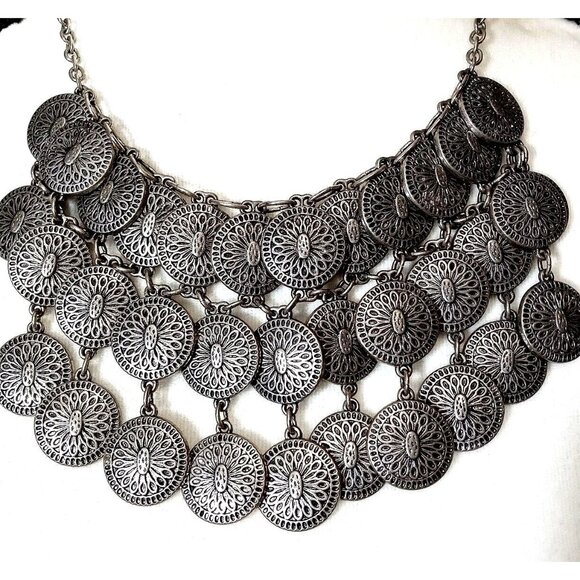 Coastal Boho Chic Dangle Necklace Silver Tone Medallions Beachy Vibe Bold Resort - Picture 1 of 8